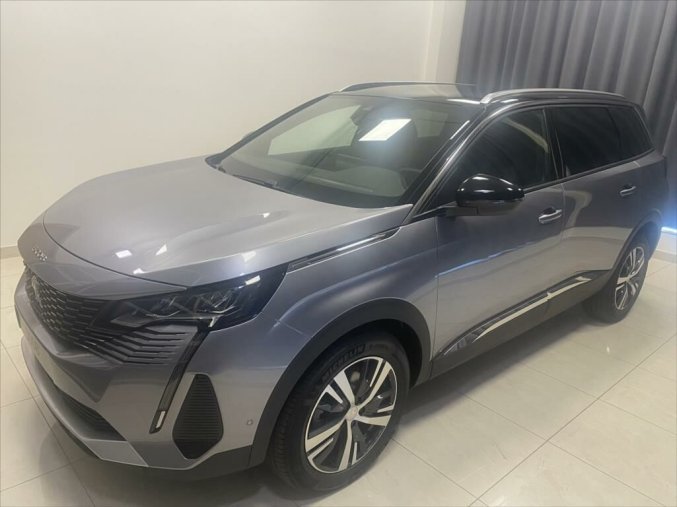 Peugeot 5008, Peugeot 5008 1,5   ALLURE PACK 130k EAT8, barva šedá