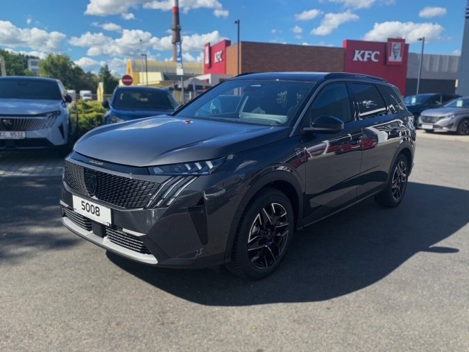 Peugeot 5008, Peugeot 5008 GT Hybrid 145 e-DCS6, barva šedá