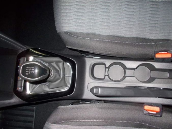 Opel Corsa, Edition 1.2 (55kW/75k) MT5, barva černá