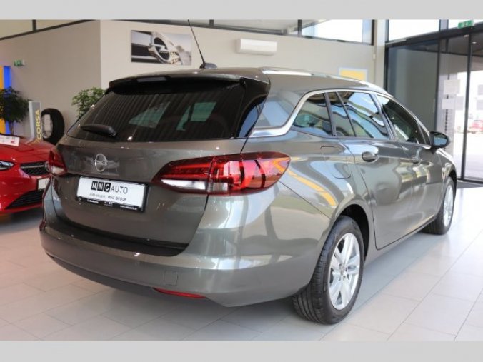 Opel Astra, ST Elegance 1.2T 107kW, barva šedá