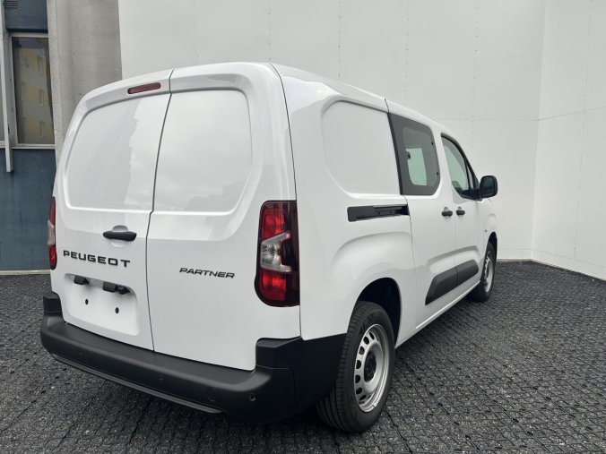 Peugeot Partner, Peugeot Partner Polocombi L2 1000 1.5 HDi 100k, barva bílá