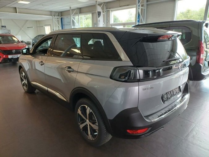 Peugeot 5008, Peugeot 5008 Allure Pack BlueHdi 130k EAT8, barva šedá