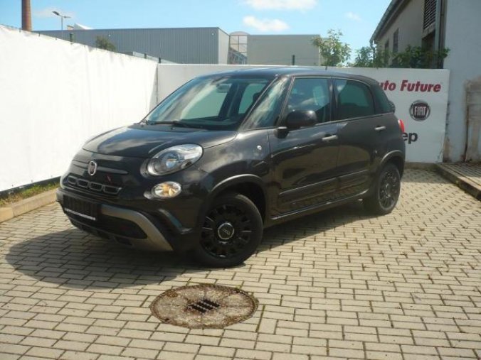 Fiat 500L, 1.4 16v 95k Connect, barva šedá