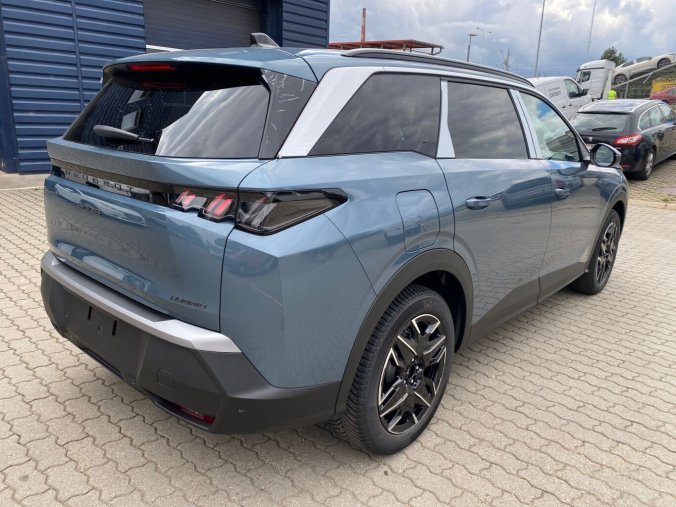 Peugeot 5008, Peugeot 5008 BUSINESS Hybrid 145 e-DCS6 - 6775, barva šedá