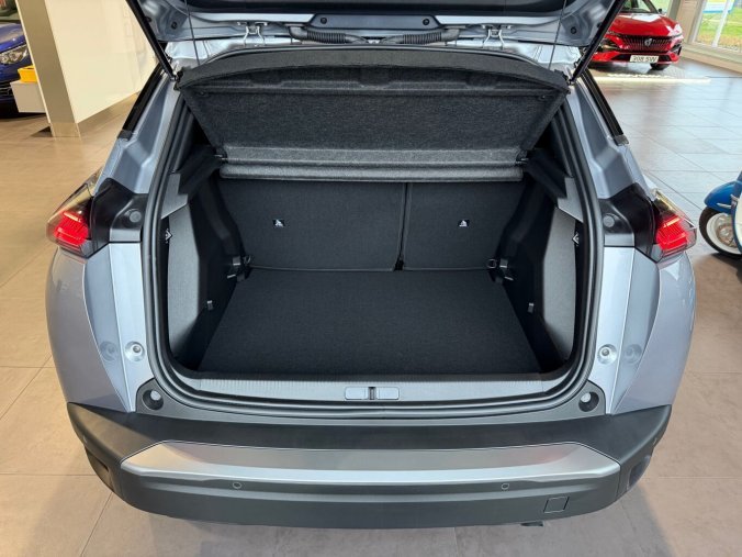 Peugeot 2008, Peugeot 2008 ALLURE PureTech 100k MAN6, barva šedá