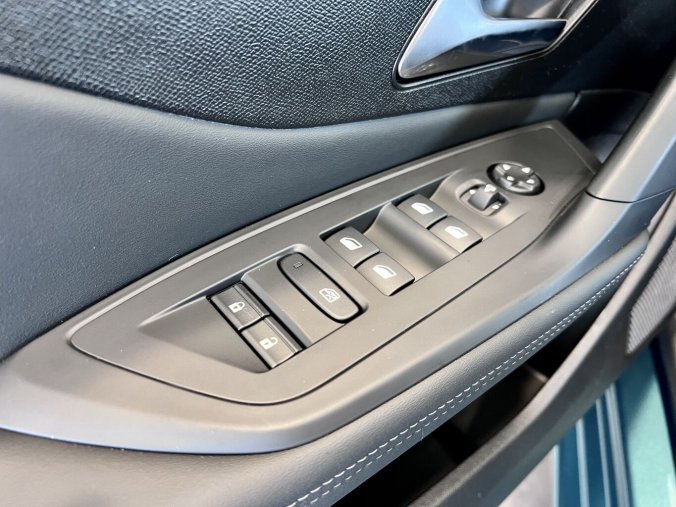 Peugeot 308, Peugeot 308 SW ALLURE 130 koní, Automat, barva modrá