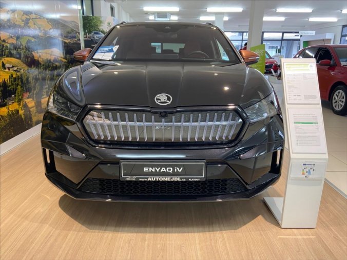 Škoda Enyaq iV, 1,0 iV 150 kW Founders Edition, barva černá