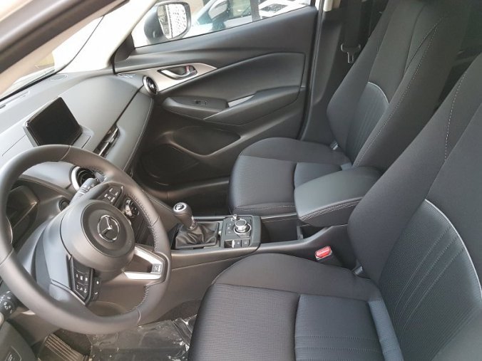 Mazda CX-3, 2.0Skyactiv-G 121k, barva bílá