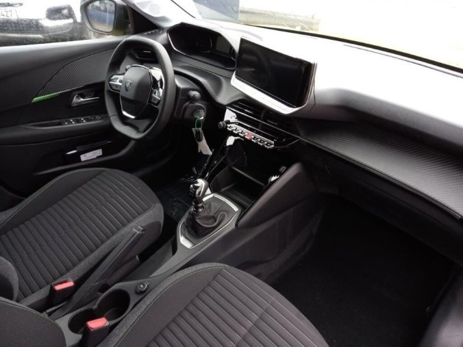 Peugeot 208, Peugeot 208 STYLE Turbo 100 MAN6, barva zelená