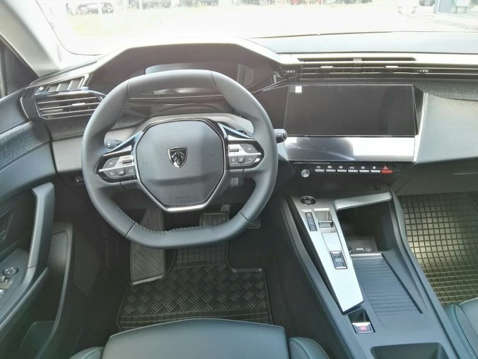 Peugeot 408, Peugeot 408 ALLURE PACK 130k AUT 8, barva modrá