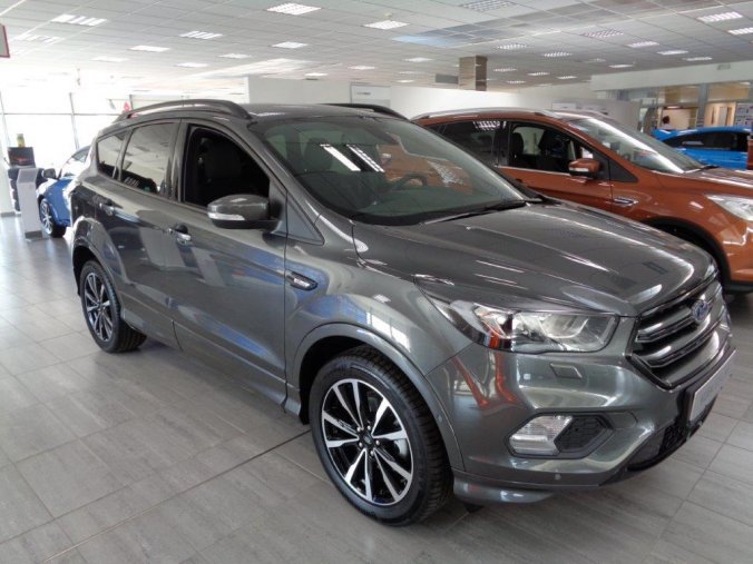 Ford Kuga, KUGA, ST-LINE PLUS, 1.5 ECOBOOST 150 K, 6ST MAN, barva šedá