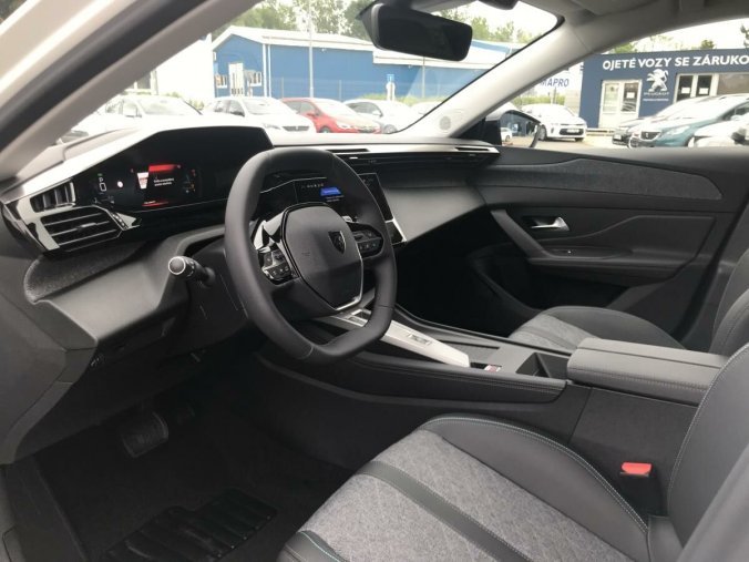 Peugeot 408, Peugeot 408 1.2 PureTech ALLURE PACK EAT8, barva bílá