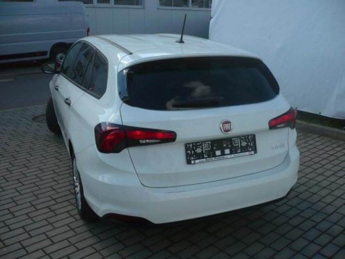 Fiat Tipo, SW MY21 1.0 100k, barva bílá