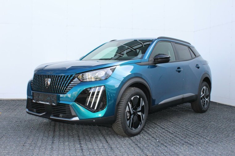 Peugeot 2008, Peugeot 2008 ALLURE Hybrid 145 e-DCS6, barva modrá