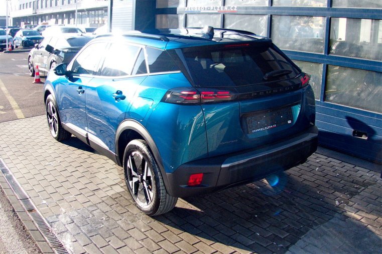 Peugeot 2008, Peugeot 2008 ALLURE PureTech 100 S&S MAN6, barva modrá