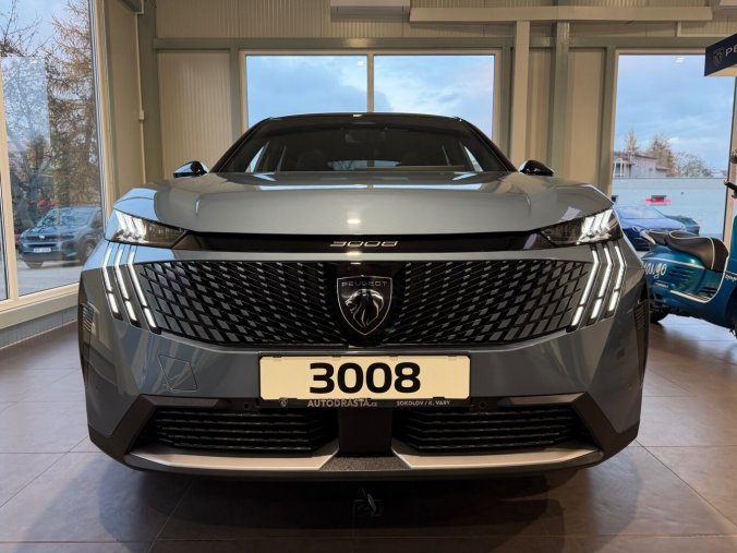 Peugeot 3008, Peugeot 3008 GT Hybrid 145 e-DCS6, barva modrá