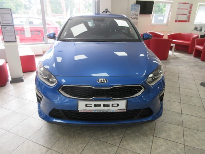 Kia Ceed, 1.4 T-GDi, barva modrá