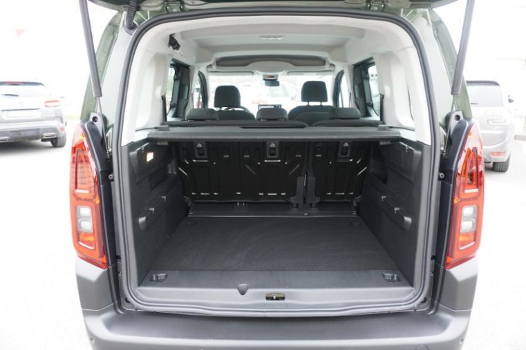 Citroën Berlingo, PLUS 110 MAN6, barva zelená