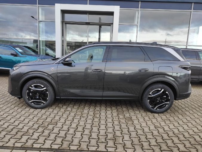 Peugeot 5008, Peugeot 5008 GT Plug-in HYBRID 195k  e-DCS7, barva šedá