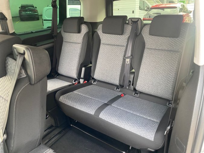 Peugeot Traveller, Peugeot Traveller Active L3 2.2 BlueHDi 180 EAT8 - 2335, barva bílá