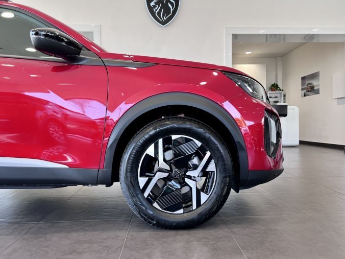 Peugeot 2008, Peugeot 2008 ALLURE 100k, 7 let záruka, barva červená