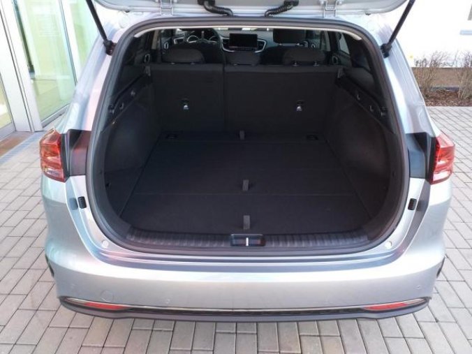 Kia Ceed, NEW SW 1,4T-GDi Excl.,Win MY20, barva šedá