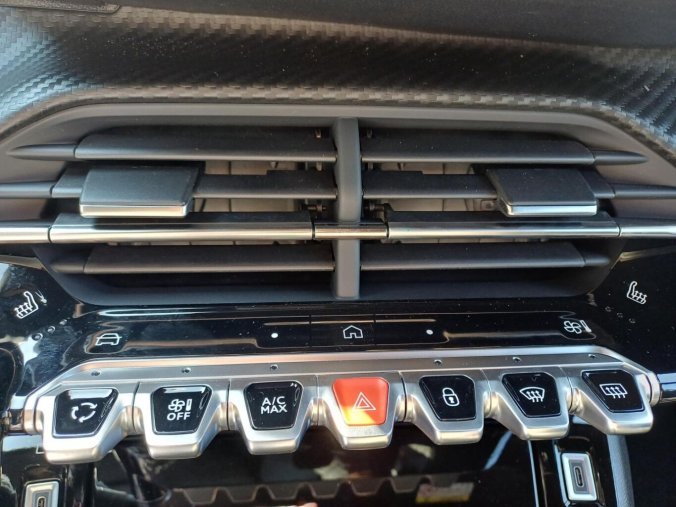 Peugeot 2008, Peugeot 2008 BUSINESS Hybrid 110 e-DCS6, barva šedá