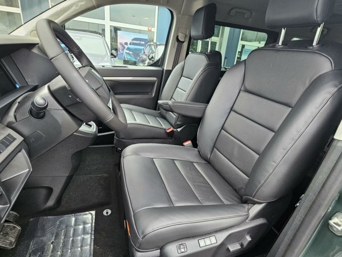 Peugeot Traveller, Peugeot Traveller Long ALLURE 2.0 BHDi 180k EAT8, barva zelená