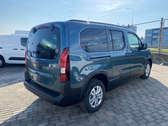 Peugeot Rifter, Peugeot Rifter LONG ALLURE  BlueHDi 130 MAN6 - 8084, barva modrá