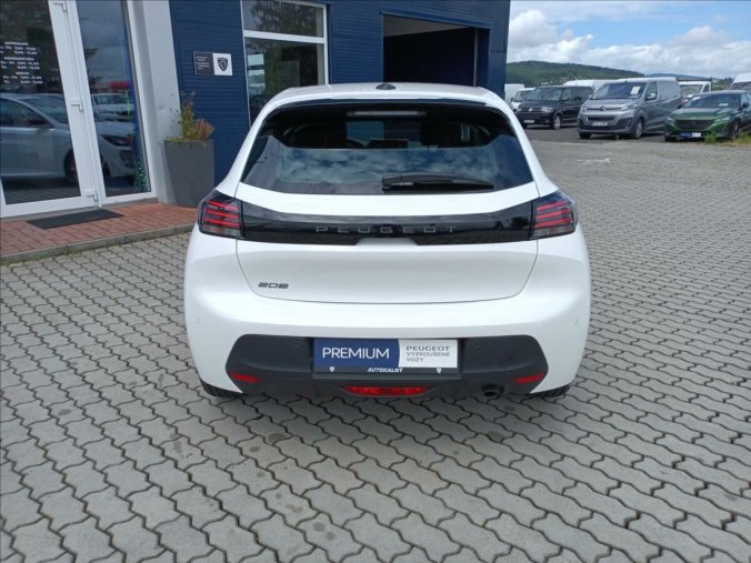 Peugeot 208, Peugeot 208 Active 1.2 PureTech 100k MAN6, barva bílá