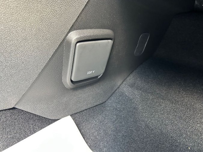 Peugeot Rifter, Peugeot Rifter LONG ALLURE BlueHDi 130 7 MÍST, barva modrá