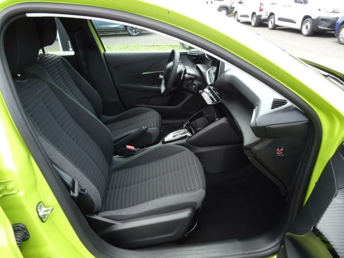 Peugeot 208, Peugeot 208 ACTIVE Hybrid 110k e-DCS6, barva žlutá