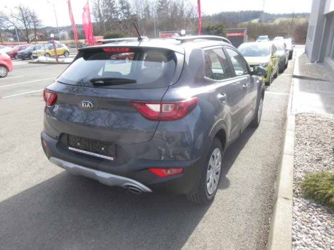 Kia Stonic, 1.2 CVVT COMFORT, barva šedá