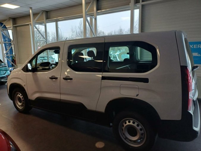 Peugeot Rifter, Peugeot Rifter LONG ACTIVE BlueHDi 100k, barva bílá