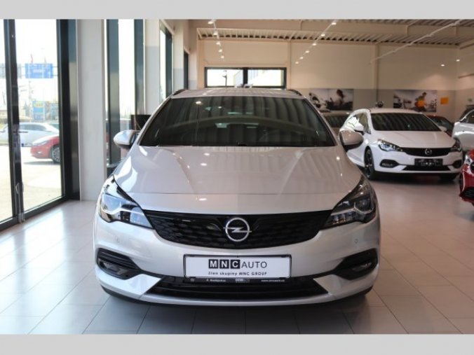Opel Astra, ST Elegance 1.2T 96kW MT6, barva stříbrná