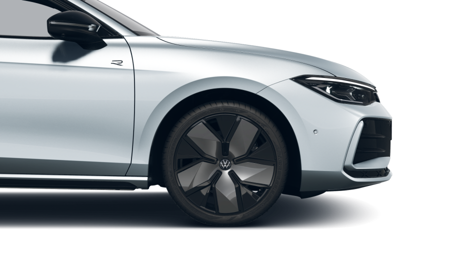 Volkswagen Passat, Passat R-Line 2,0 TSI 150 kW, barva stříbrná