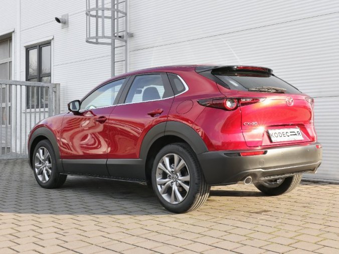 Mazda CX-30, 2,0i Skyactiv-X 180 KW/132k 6MAN, barva červená