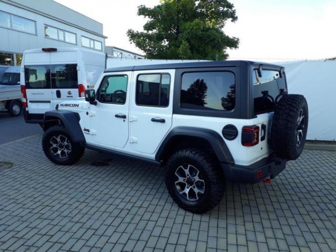 Jeep Wrangler, 2,0T 270 PS Rubicon Unlimited, barva bílá