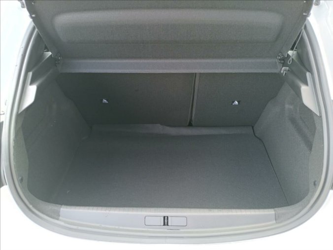 Peugeot 208, Peugeot 208 Active 1.2 PureTech 100k MAN6, barva bílá