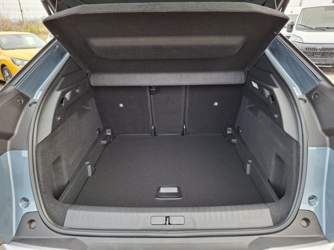 Peugeot 3008, Peugeot 3008 ALLURE Hybrid 145 e-DCS6, barva modrá