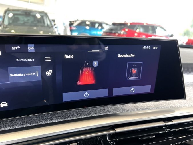 Peugeot 3008, Peugeot 3008 GT Hybrid 145k, El. Víko kufru, barva modrá