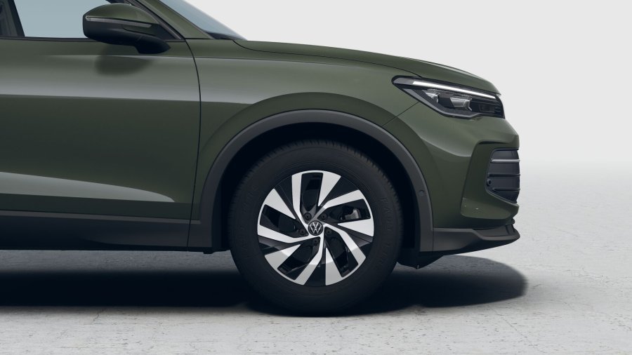 Volkswagen Tiguan, Tiguan People 1,5 eTSI 96 kW mHEV, barva zelená