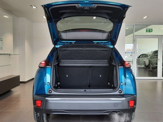 Peugeot 2008, Peugeot 2008 ALLURE 1.2 T 100k MAN6, barva bílá