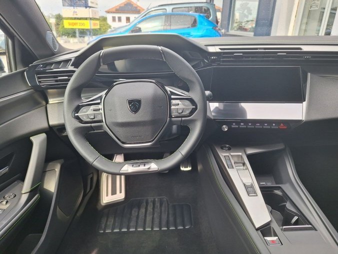 Peugeot 408, Peugeot 408 GT Hybrid 145 e-DCS6, barva šedá
