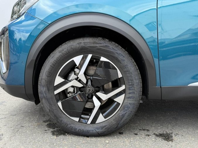 Peugeot 2008, Peugeot 2008 ALLURE Hybrid  1,2 145 e-DCS6, barva modrá