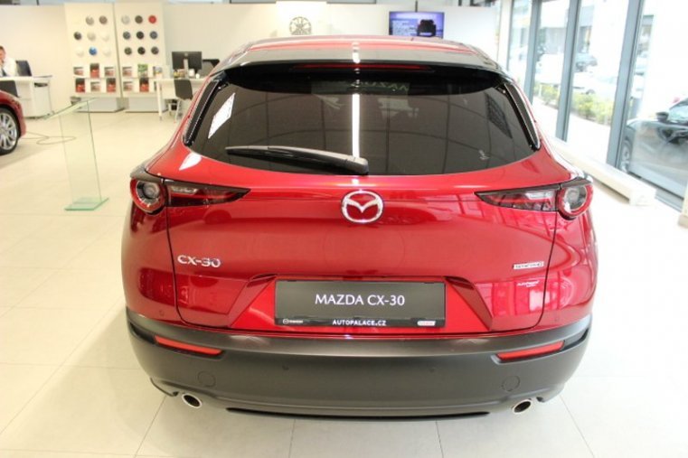 Mazda CX-30, 2,0X 180k, barva červená