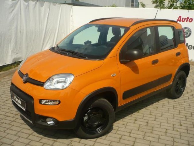 Fiat Panda, 4x4 0.9 twinAir Wild, barva oranžová