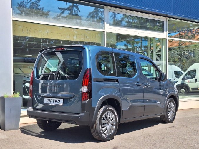 Peugeot Rifter, Peugeot Rifter ALLURE 1.5 BHDi 130k MAN6 N1, barva modrá
