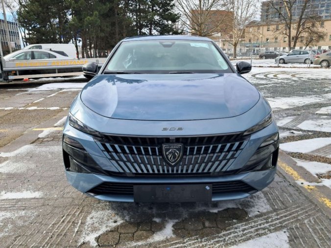 Peugeot 308, Peugeot 308 SW ALLURE Hybrid 145 e-DCS6, barva modrá