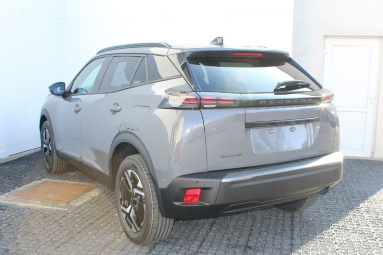 Peugeot 2008, Peugeot 2008 ALLURE Hybrid 145 e-DCS6, barva šedá